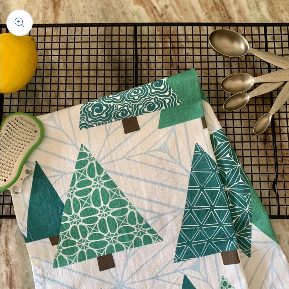 Festive Tree Pattern Kitchen Towel - Picture 2 of 4
